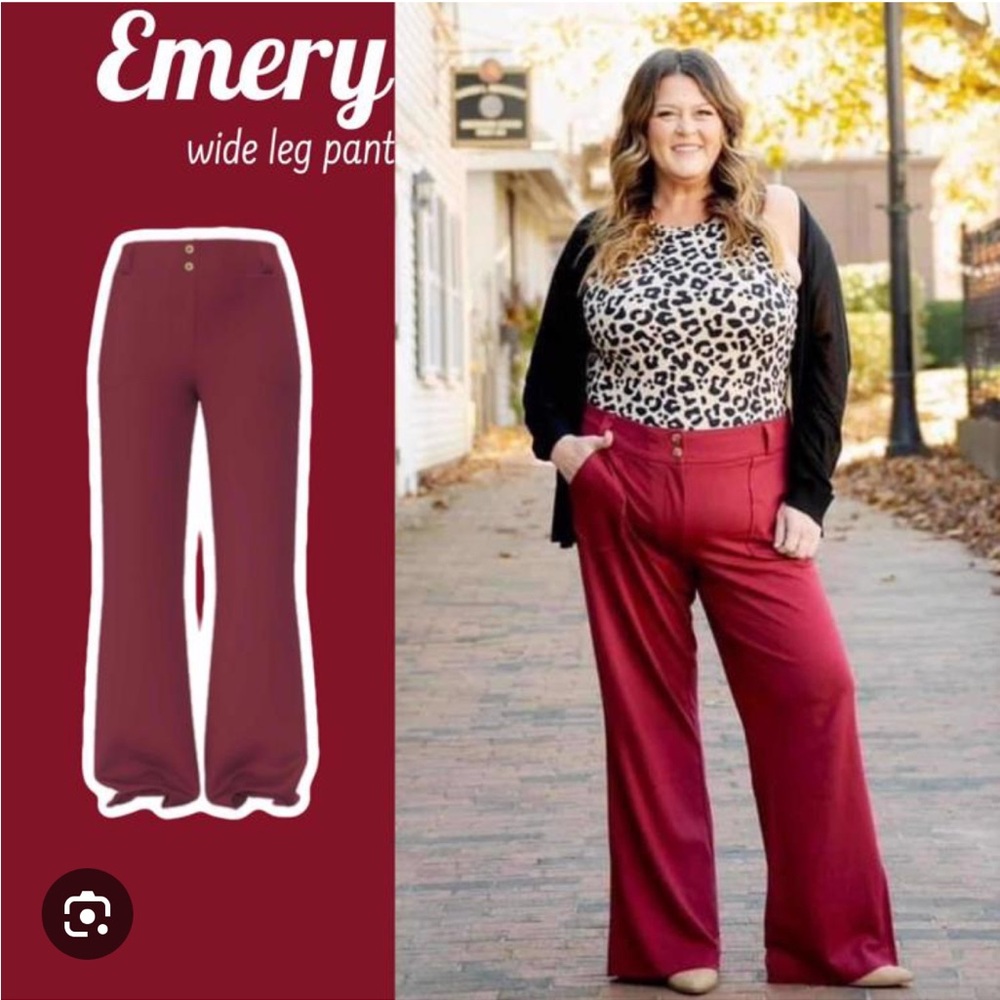LuLaRoe Emery pants Burgundy - 2XL